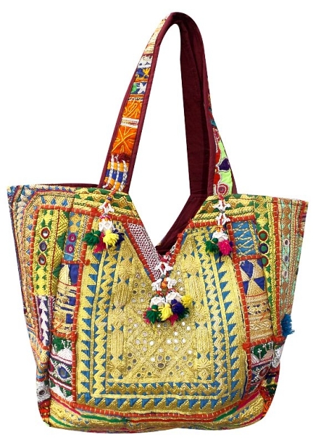 Designer vintage handmade bags made with old textile pieces and ...